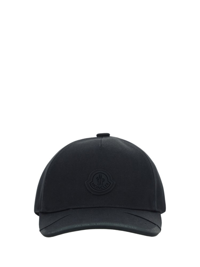 Moncler Logo Patch Curved Peak Baseball Cap In Black