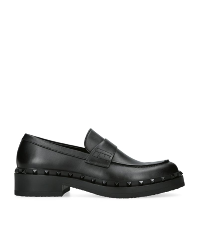 Valentino Garavani Leather Rockstud Loafers In Black