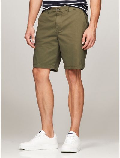 Tommy Hilfiger Men's Straight Fit Twill 9" Chino Short In Army Green