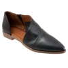 Bueno Women's Blake Flat Shoes In Black Leather In Black