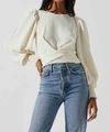 ASTR WRENLEY TWIST FRONT PUFF SLEEVE TOP IN CREAM