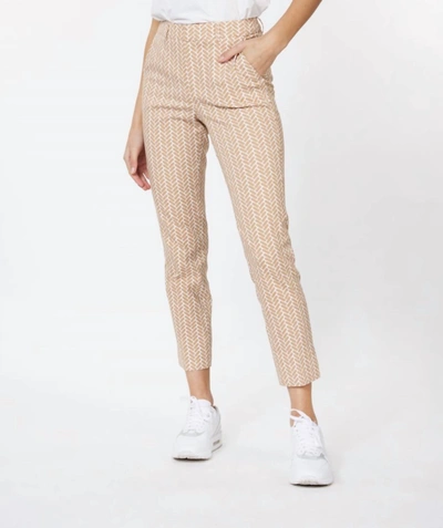 Esqualo Chino Trousers In Off White In Beige