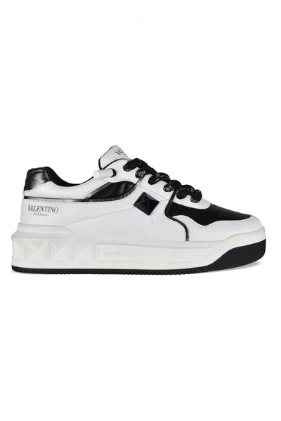 Valentino Garavani Men's Luxury Sneakers   One Stud Xl Sneakers In White And Black Leather