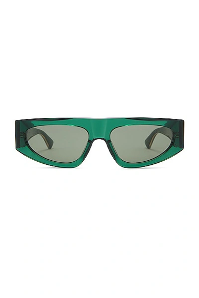 Bottega Veneta Nude Triangle Sunglasses In Shiny Transparent Bottle Green