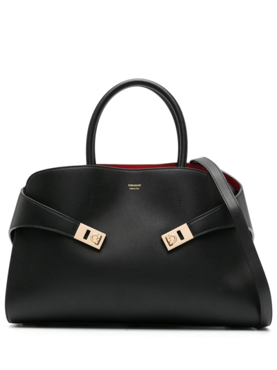 Ferragamo Hug Leather Tote Bag In Black