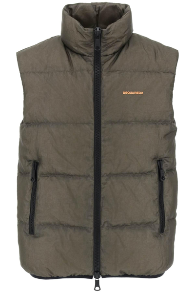 Dsquared2 Logo Printed Zipped Puffer Vest In Multicolor