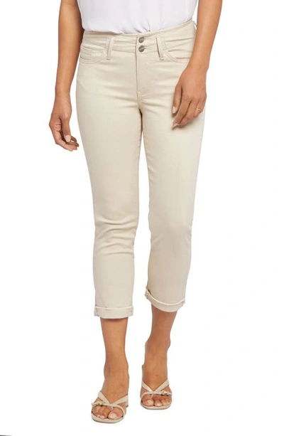 Nydj Chloe Hollywood Frayed Capri Jeans In Feather