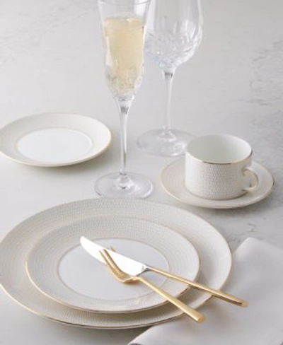 Wedgwood Gio Dinnerware Waterford Lismore Essence Glassware Lenox Portola Flatware In No Color