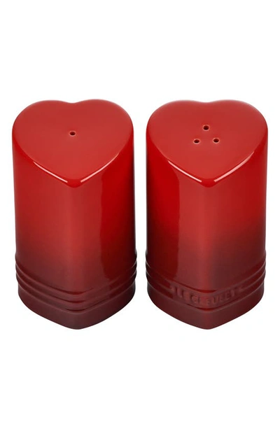 Le Creuset Figural Heart Stoneware Salt & Pepper Shaker Set In Cerise