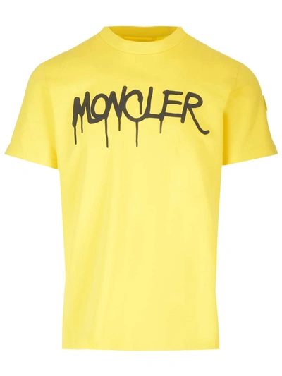 Moncler Logo T-shirt In Yellow