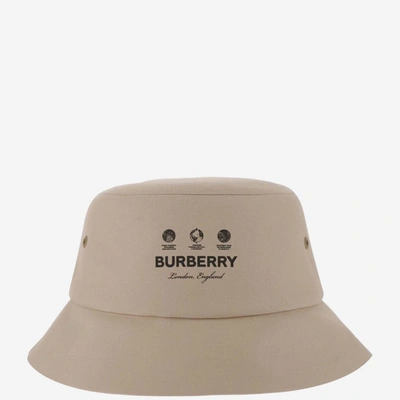 Burberry Bucket Hat With Logo In Beige