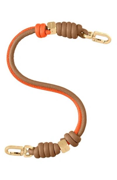 81023474 The Twist Handle In Brown