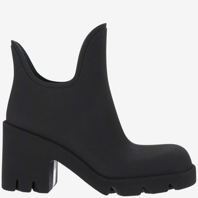 Burberry Marsh Low Rubber Boots In Black