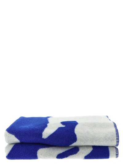 Burberry Logo Blanket In Blue
