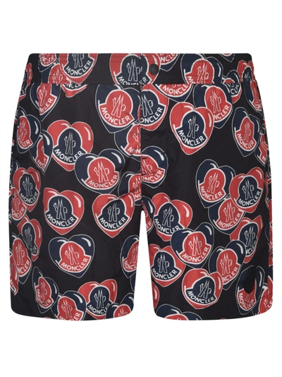 Moncler Logo Printed Shorts In Nero