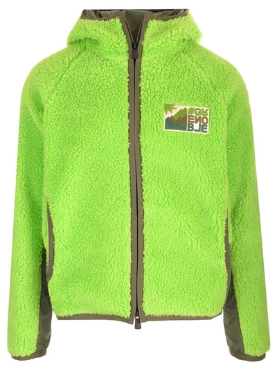 Moncler Logo Patch Zipped Jacket In Green