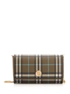 BURBERRY BURBERRY HAMPSHIRE CHECKED CHAIN-LINKED WALLET