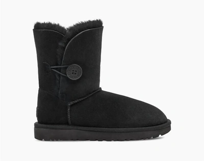Ugg Bailey Button In Black