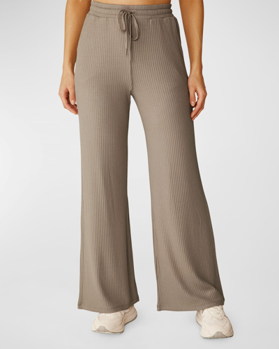 Beyond Yoga Well Traveled Wide-leg Pants In Birch
