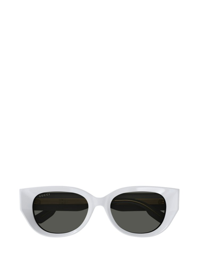 Gucci Eyewear Butterfly Frame Sunglasses In Grey