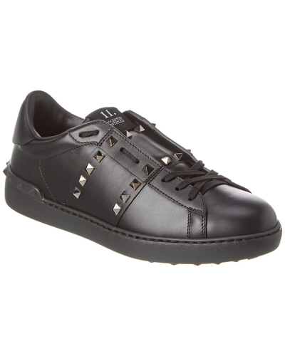 Valentino Garavani Valentino Rockstud Untitled Leather Sneaker In Black