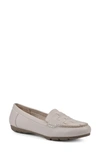 CLIFFS BY WHITE MOUNTAIN GIVER MOC TOE LOAFER