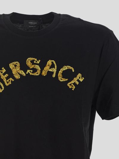 Versace Logo Embroidery T-shirt In Black