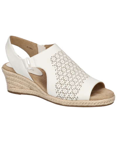 Easy Street Serena Womens Open Toe Side Zipper Ankle Strap In White