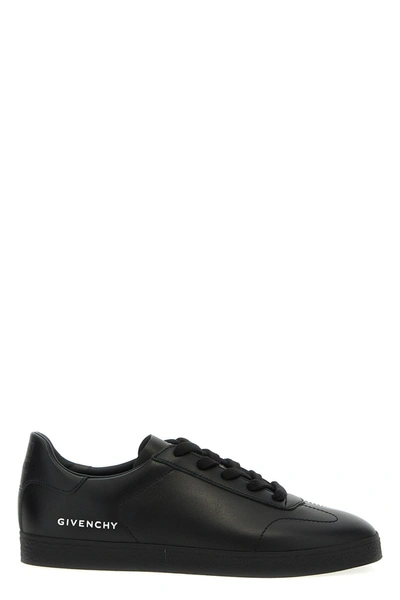 GIVENCHY GIVENCHY MEN 'TOWN' SNEAKERS