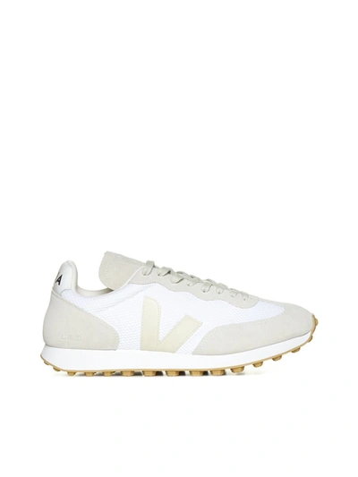 Veja Trainers In White_pierre_natural