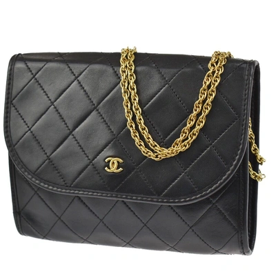 Pre-owned Chanel - Leather Shoulder Bag () In Black
