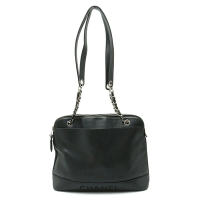 Pre-owned Chanel Leather Shoulder Bag () In Black