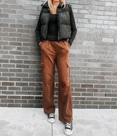 Le Lis Cool Girl Cargo Sweatpants In Brown