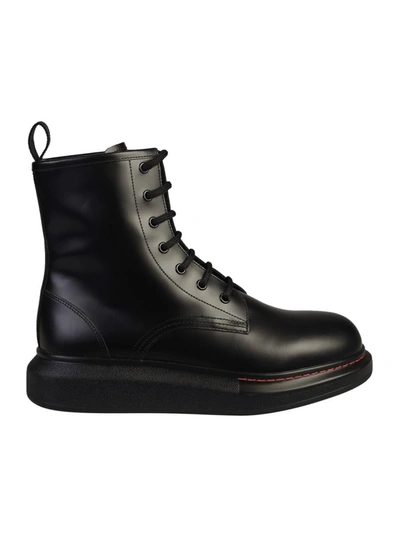 Alexander Mcqueen Wander Leather Chelsea Boot In Black