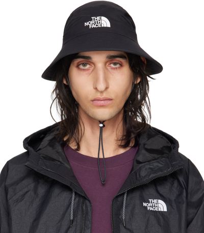 The North Face Black Summer Lt Run Bucket Hat In Jk3 Tnf Black