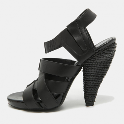 Pre-owned Bottega Veneta Black Leather Strappy Sandals Size 36