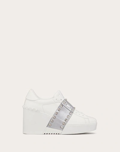 Valentino Garavani Open Disco Wedge Trainer In Calfskin With Metallic Band And Matching Studs 85mm W In White Silver