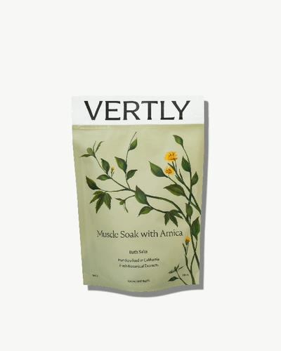 Vertly Muscle Soak Bath Salts In White