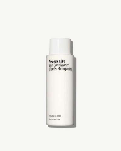 Necessaire The Conditioner In White