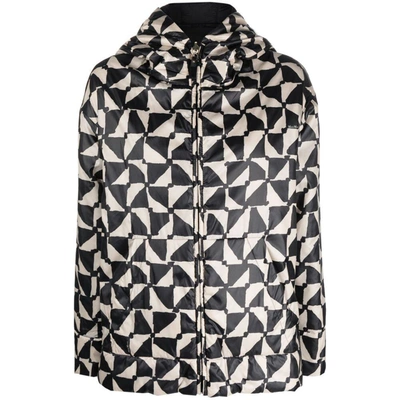 Max Mara The Cube Reversible Jacket In Water-repellent Canvas In Black,beige
