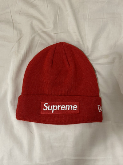Pre-owned Supreme Beanie In Red