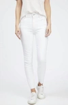 Socialite Skinny Jean In White In White