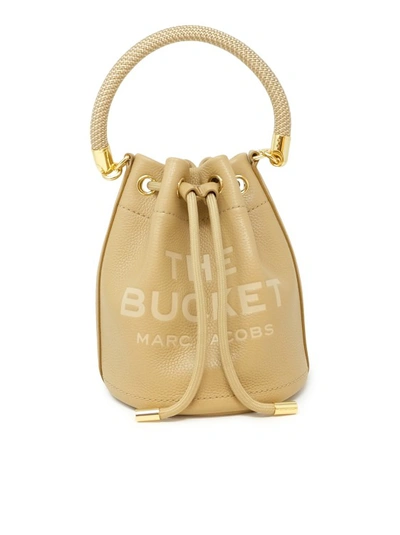Marc Jacobs Camel Leather The Bucket In Brown