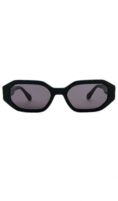 Diff Eyewear Allegra Sunglasses In Black & Grey