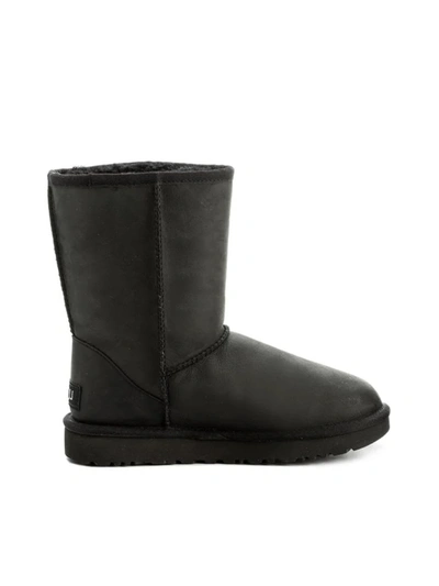 Ugg W Classic Short Leather Shoes In Black