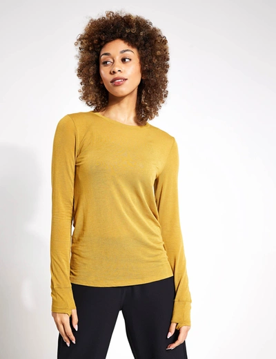 Goodmove Merinotec Crew Neck Walking Top In Brown