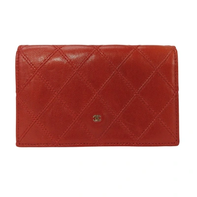 Pre-owned Chanel Matelassé Leather Wallet () In Red