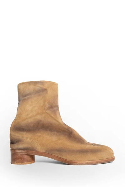 Maison Margiela Boots In Beige O Tan