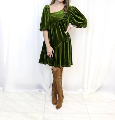 Ciebon Shirred Velvet Dress In Green