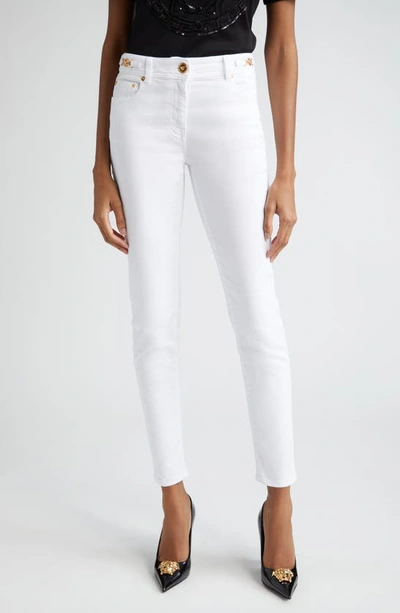 Versace Medusa-plaque Skinny-leg Jeans In White